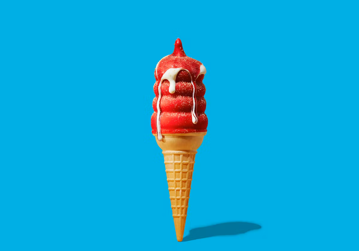 Pirulin is a colorful ice-cream seller